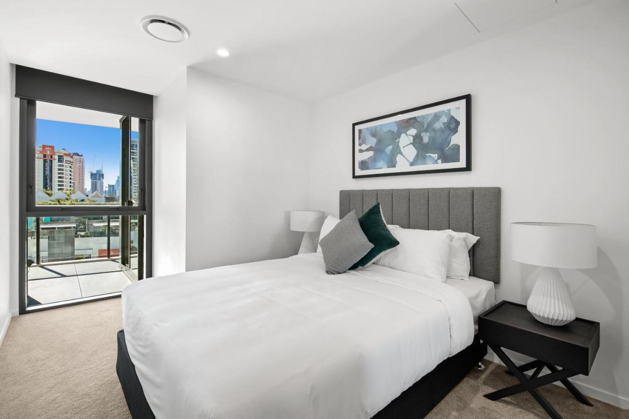 Koko Broadbeach Gold Coast Exterior foto